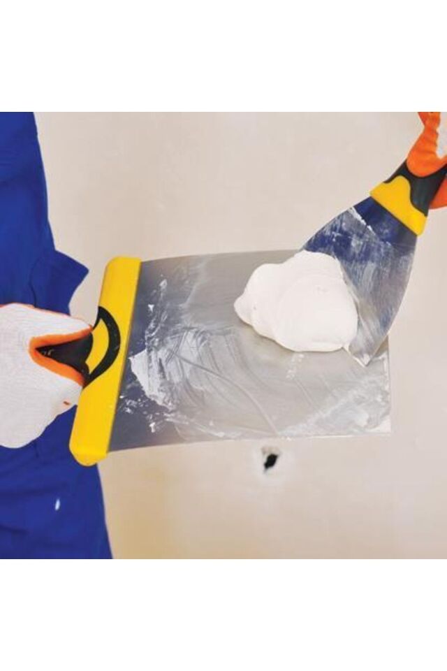 Plastik Saplı macun küreği 18 cm