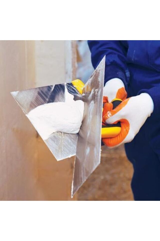 Plastik Saplı macun küreği 18 cm